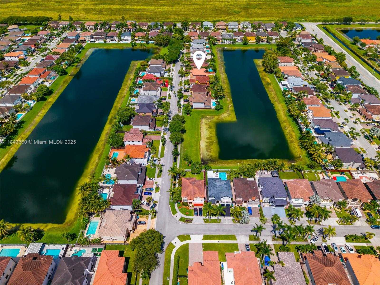 Small Image of 16523 SOUTH WEST 66TH ST, Miami Number 22