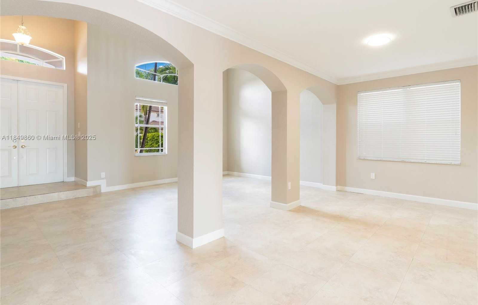 Small Image of 16523 SOUTH WEST 66TH ST, Miami Number 3