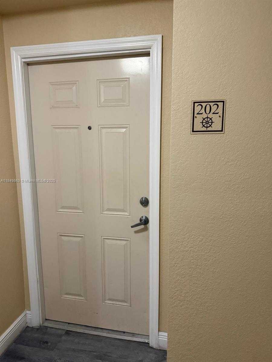 Small Image of 2415 NORTH WEST 16 ST RD #202-1, Miami Number 12