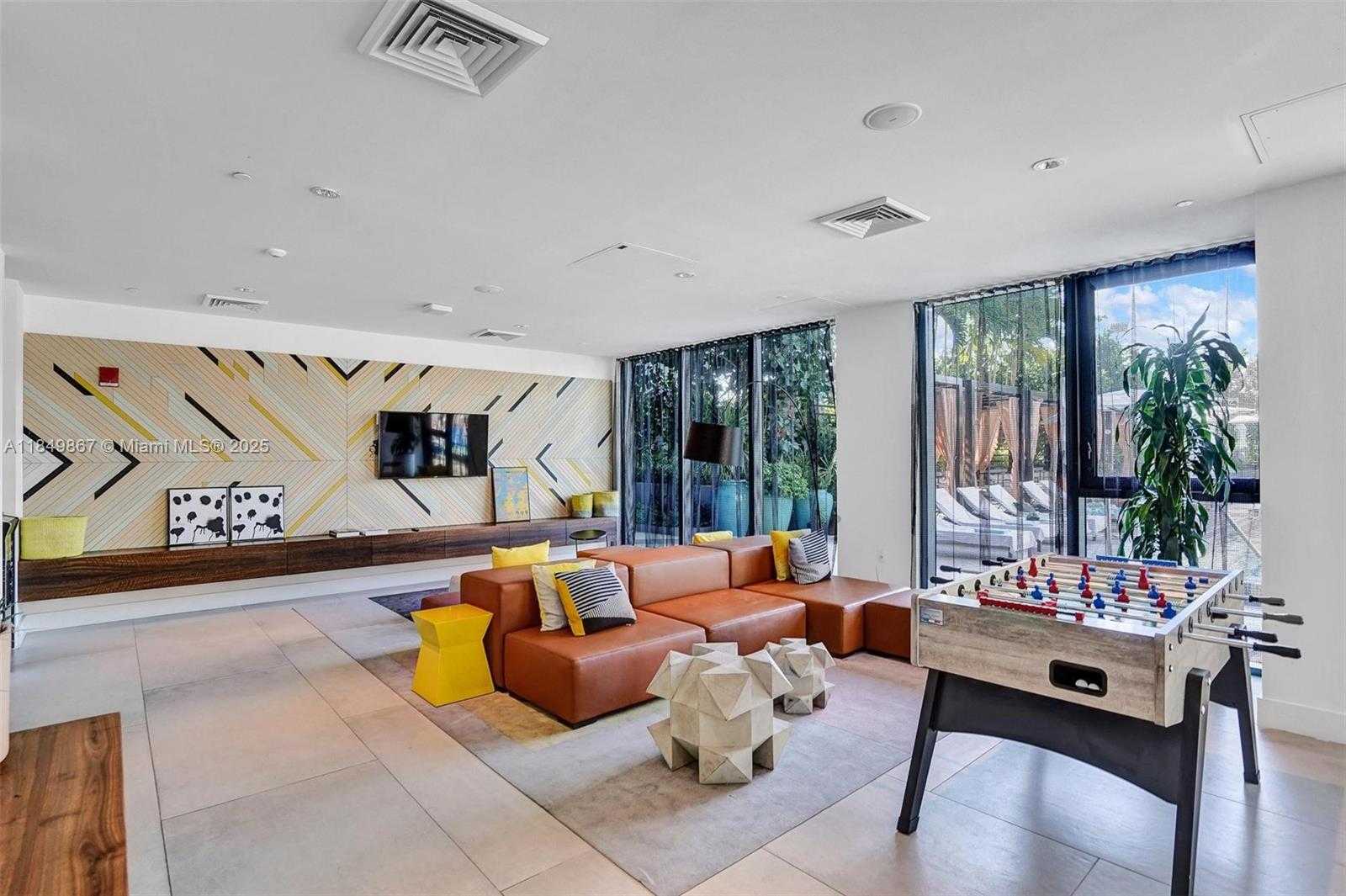 Small Image of 121 NORTH EAST 34TH ST #2705, Miami Number 43