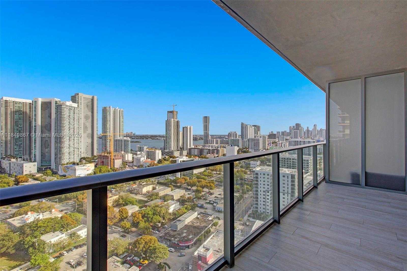 Small Image of 121 NORTH EAST 34TH ST #2705, Miami Number 9