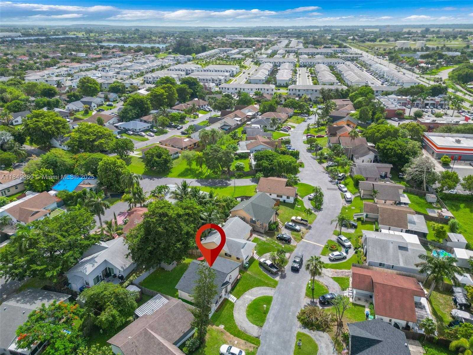 Small Image of 13621 SOUTH WEST 287TH LN, Homestead Number 27