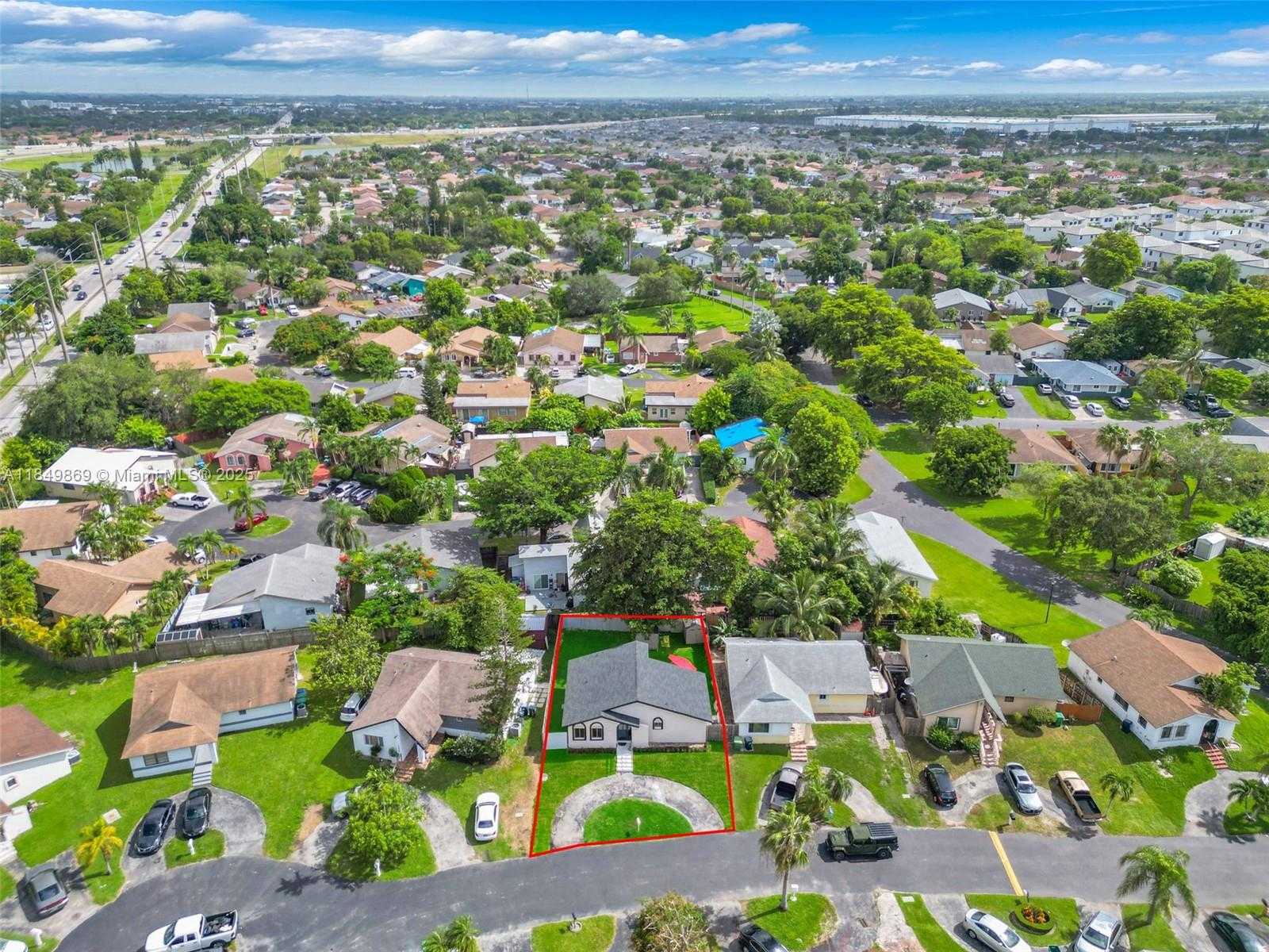 Small Image of 13621 SOUTH WEST 287TH LN, Homestead Number 31