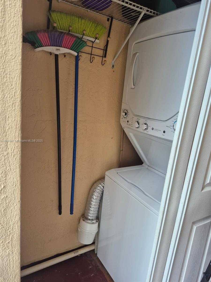 Small Image of 7865 WEST 30TH CT #H-107, Hialeah Number 10