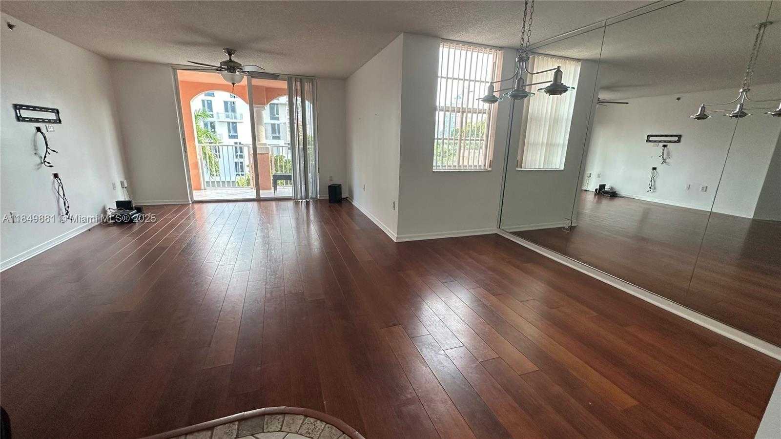 Small Image of 19501 EAST COUNTRY CLUB DR #9602, Aventura Number 6