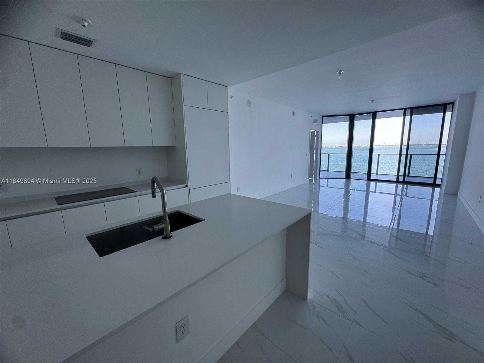 Small Image of 700 NORTH EAST 24 STREET #303, Miami Number 7