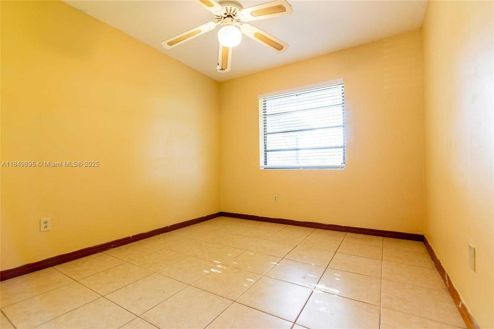 Small Image of 16221 SOUTH WEST 102ND AVE, Miami Number 16