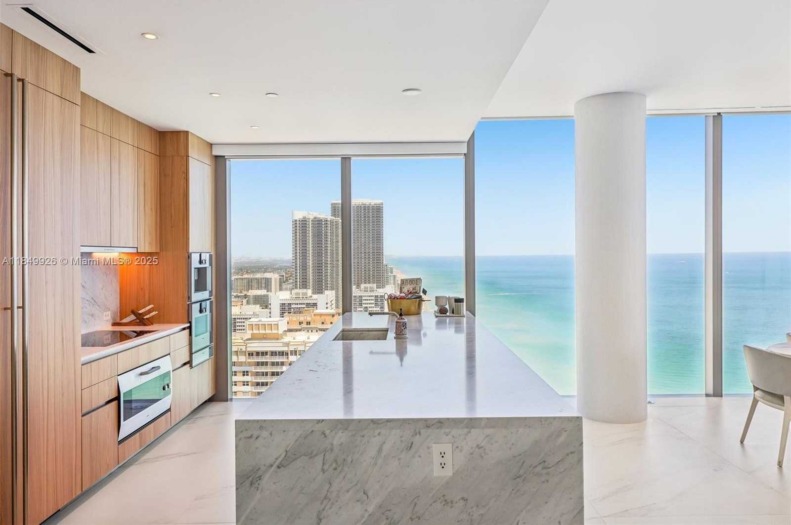 Small Image of 2000 SOUTH OCEAN DR #28A, Hallandale Beach Number 13