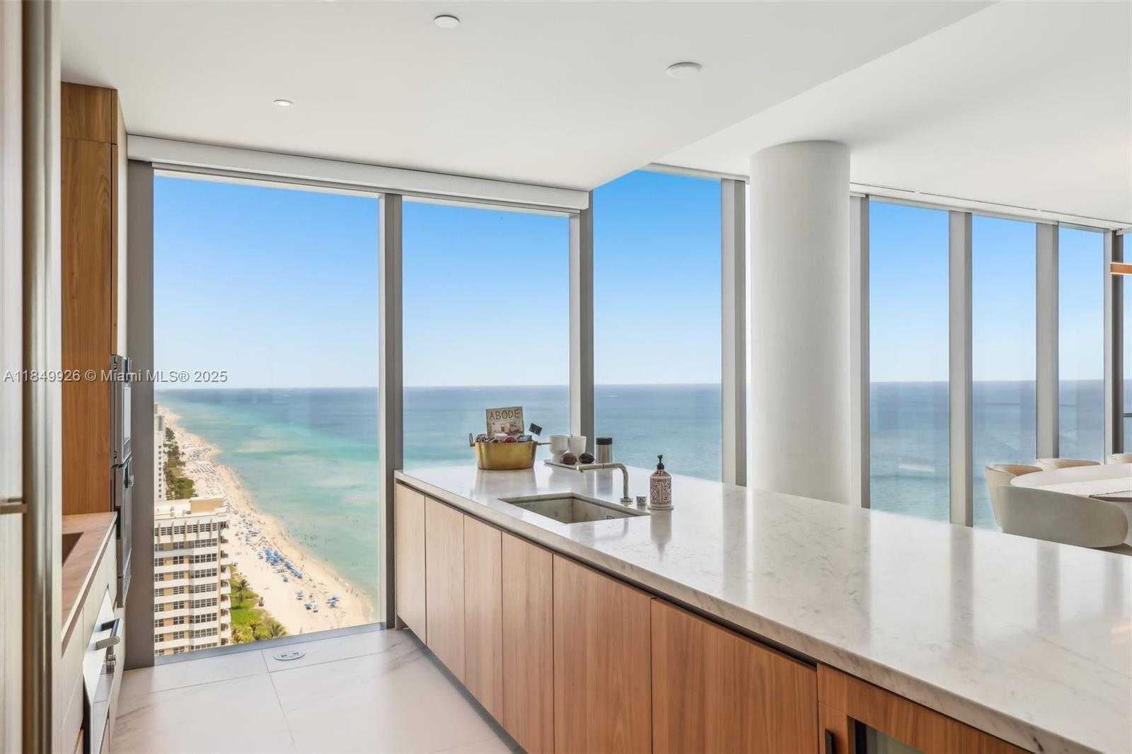 Small Image of 2000 SOUTH OCEAN DR #28A, Hallandale Beach Number 15
