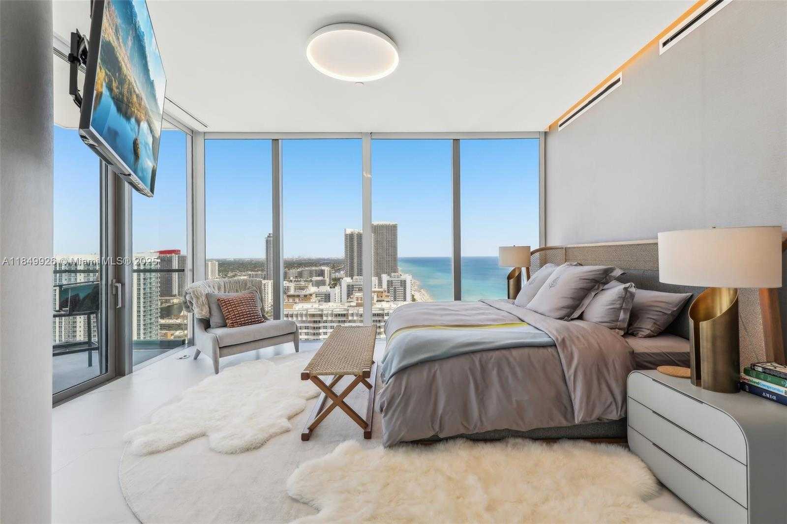 Small Image of 2000 SOUTH OCEAN DR #28A, Hallandale Beach Number 21