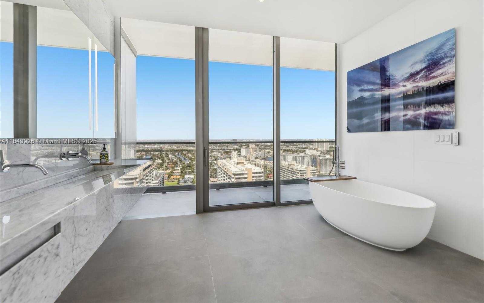Small Image of 2000 SOUTH OCEAN DR #28A, Hallandale Beach Number 23