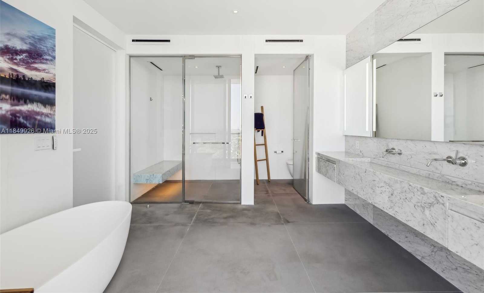 Small Image of 2000 SOUTH OCEAN DR #28A, Hallandale Beach Number 26