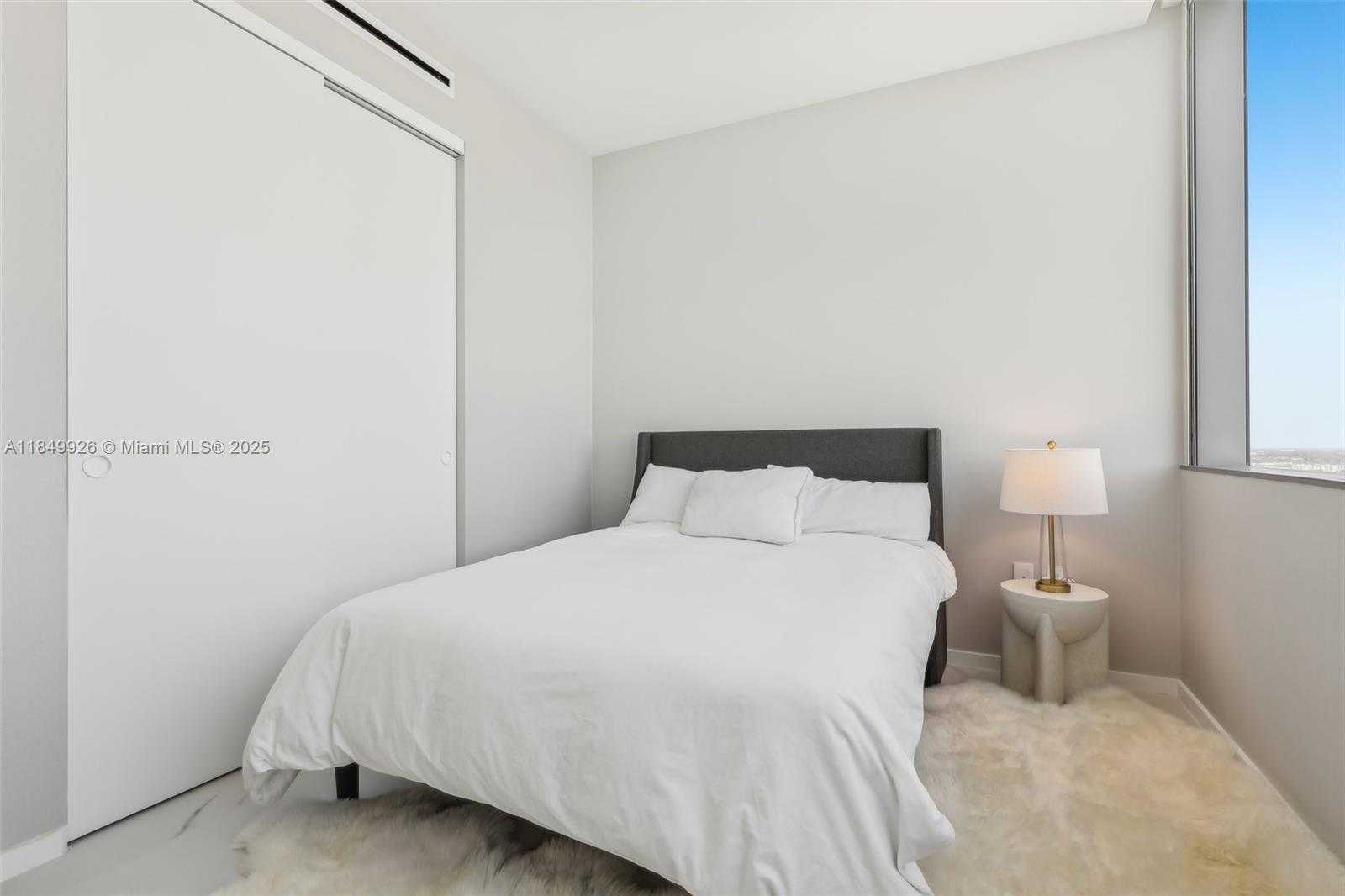 Small Image of 2000 SOUTH OCEAN DR #28A, Hallandale Beach Number 34