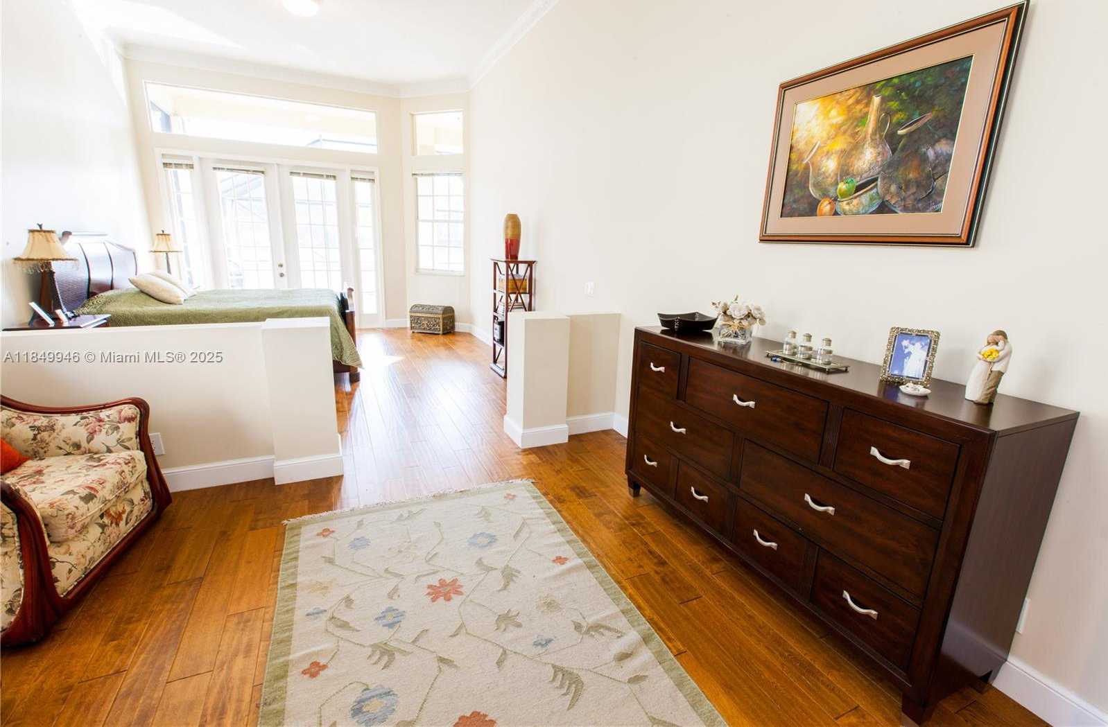 Small Image of 2983 OAKBROOK DR, Weston Number 10