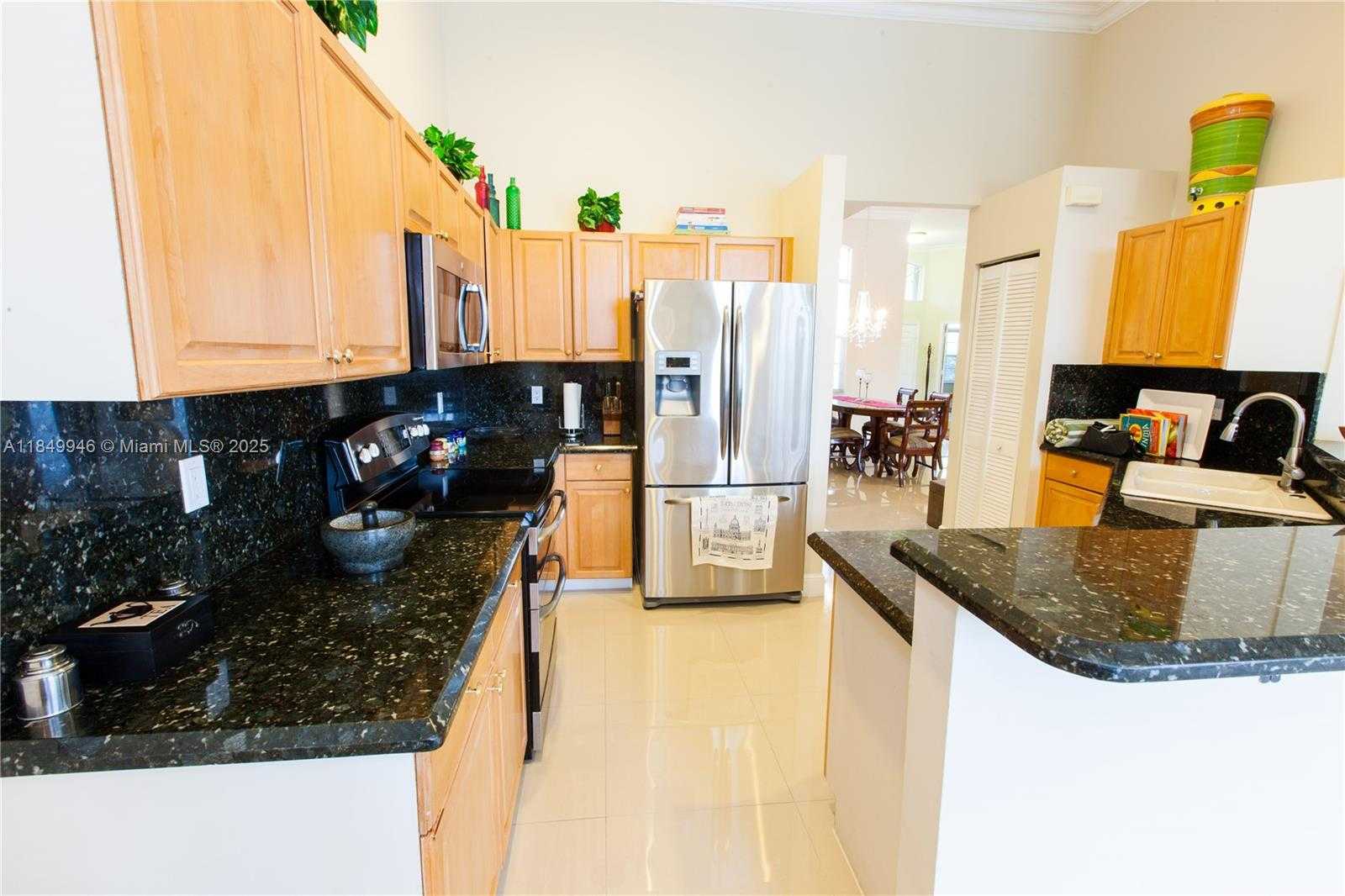 Small Image of 2983 OAKBROOK DR, Weston Number 15