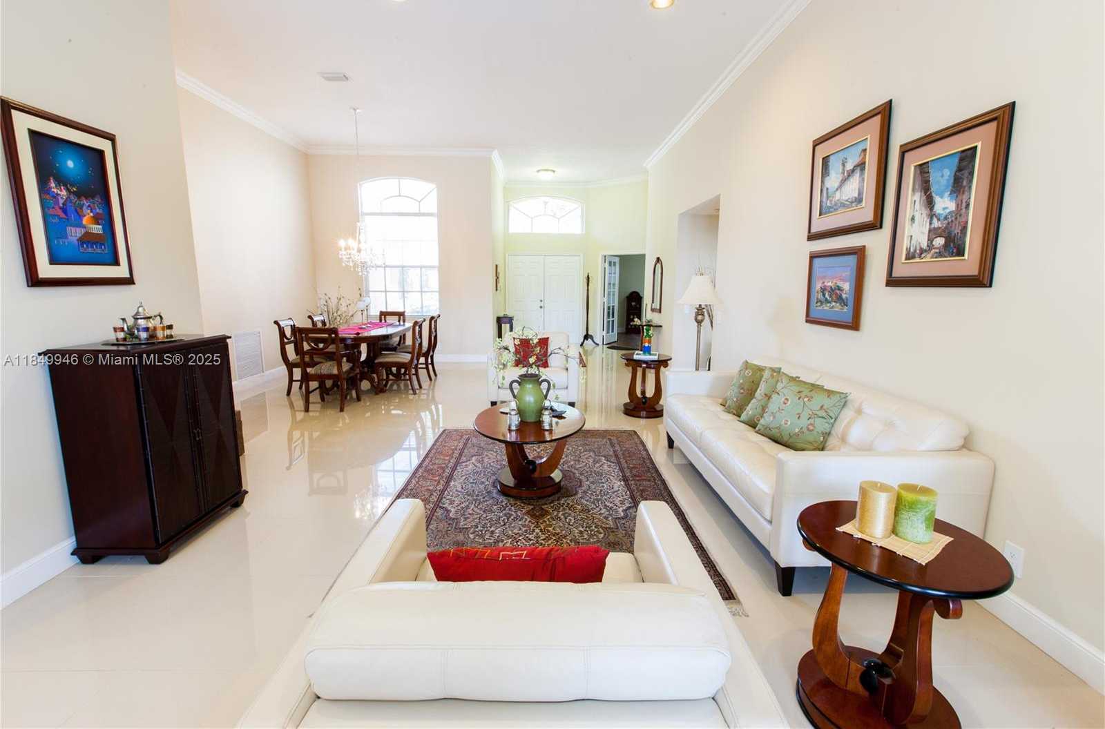 Small Image of 2983 OAKBROOK DR, Weston Number 6