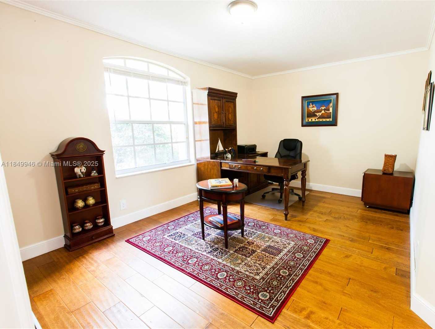 Small Image of 2983 OAKBROOK DR, Weston Number 8