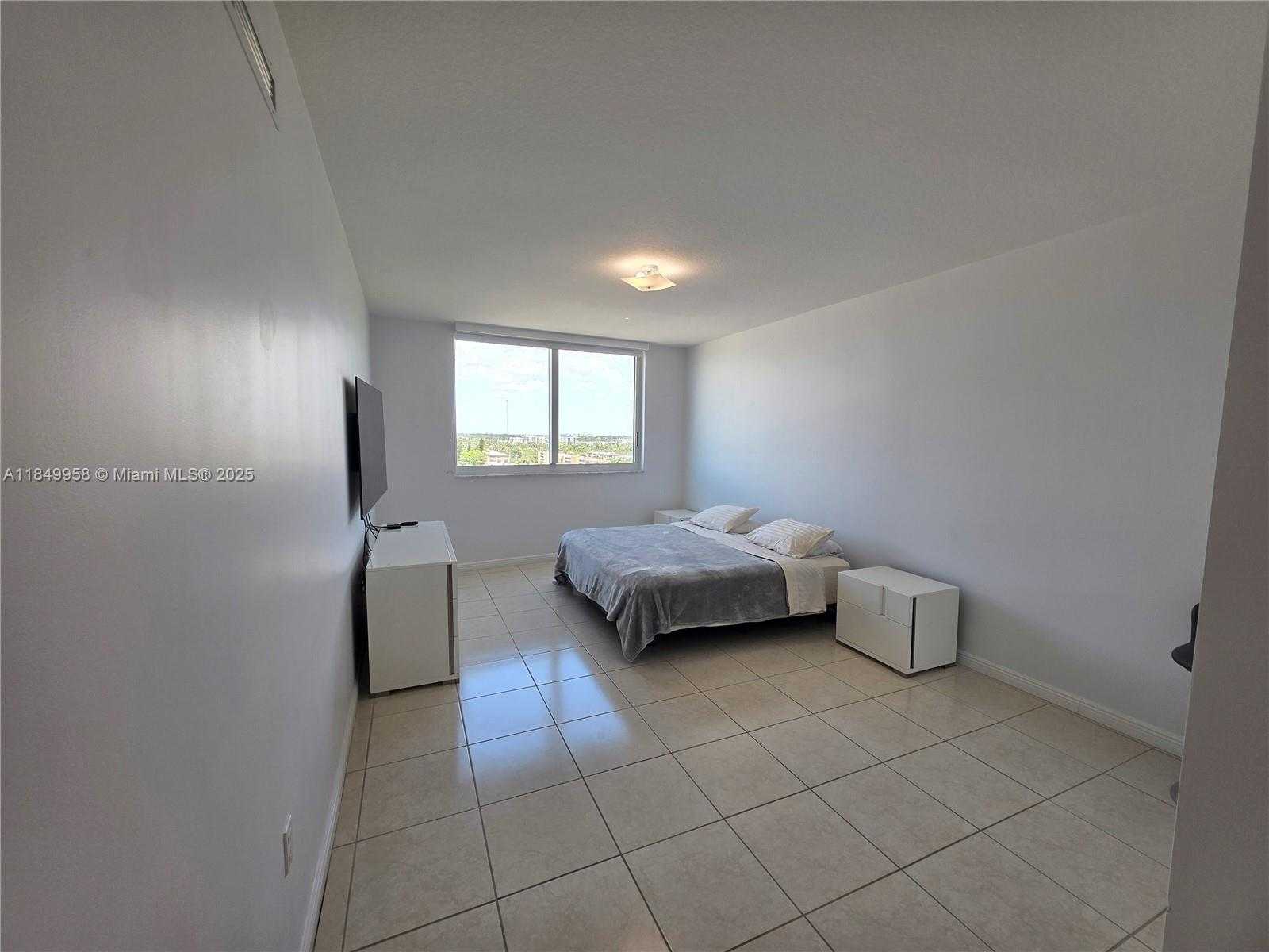 Small Image of 1745 EAST HALLANDALE BEACH BLVD #1008W, Hallandale Beach Number 22