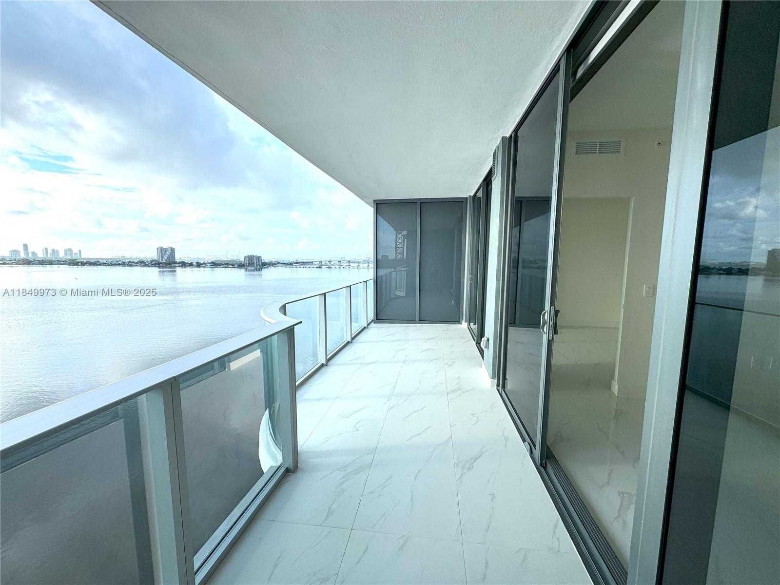 Small Image of 725 NE 24TH #804, Bay Harbor Islands Number 13
