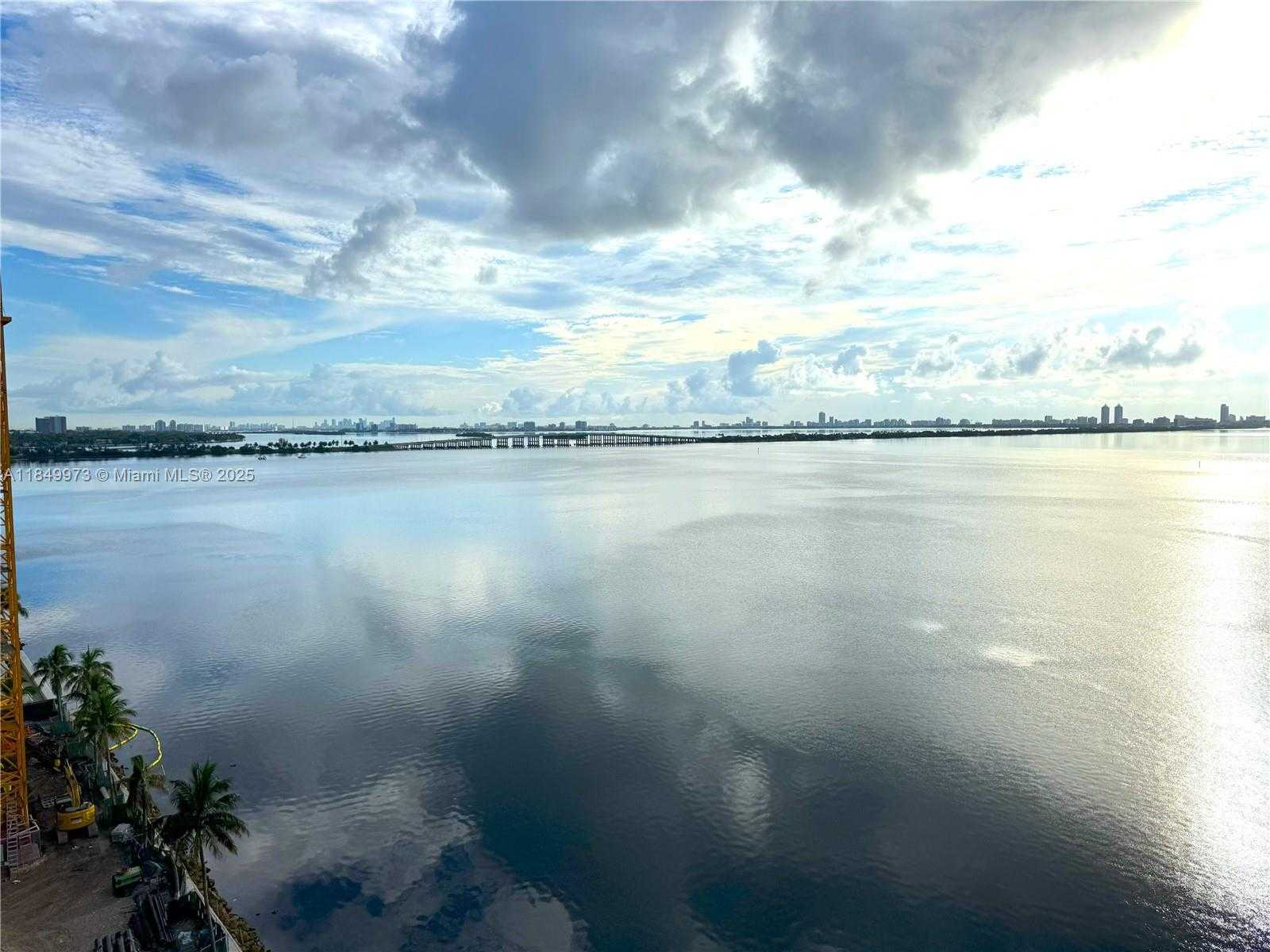 Small Image of 725 NE 24TH #804, Bay Harbor Islands Number 17