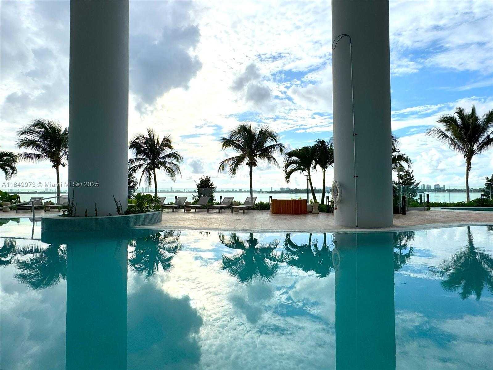Small Image of 725 NE 24TH #804, Bay Harbor Islands Number 46