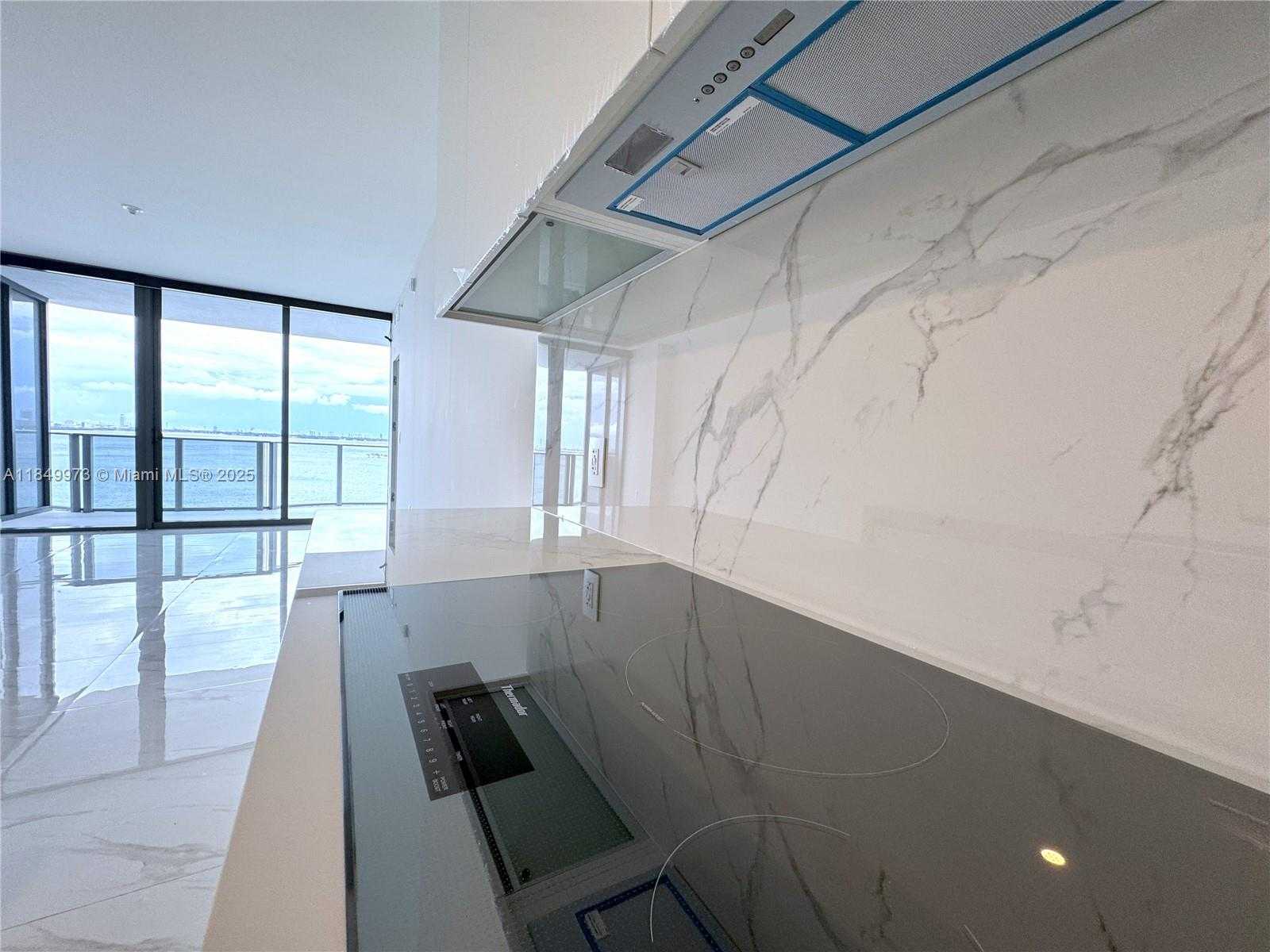 Small Image of 725 NE 24TH #804, Bay Harbor Islands Number 5