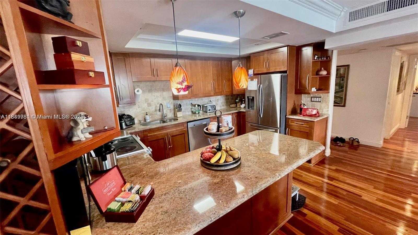 Small Image of 19390 COLLINS AVE #307, Sunny Isles Beach Number 2