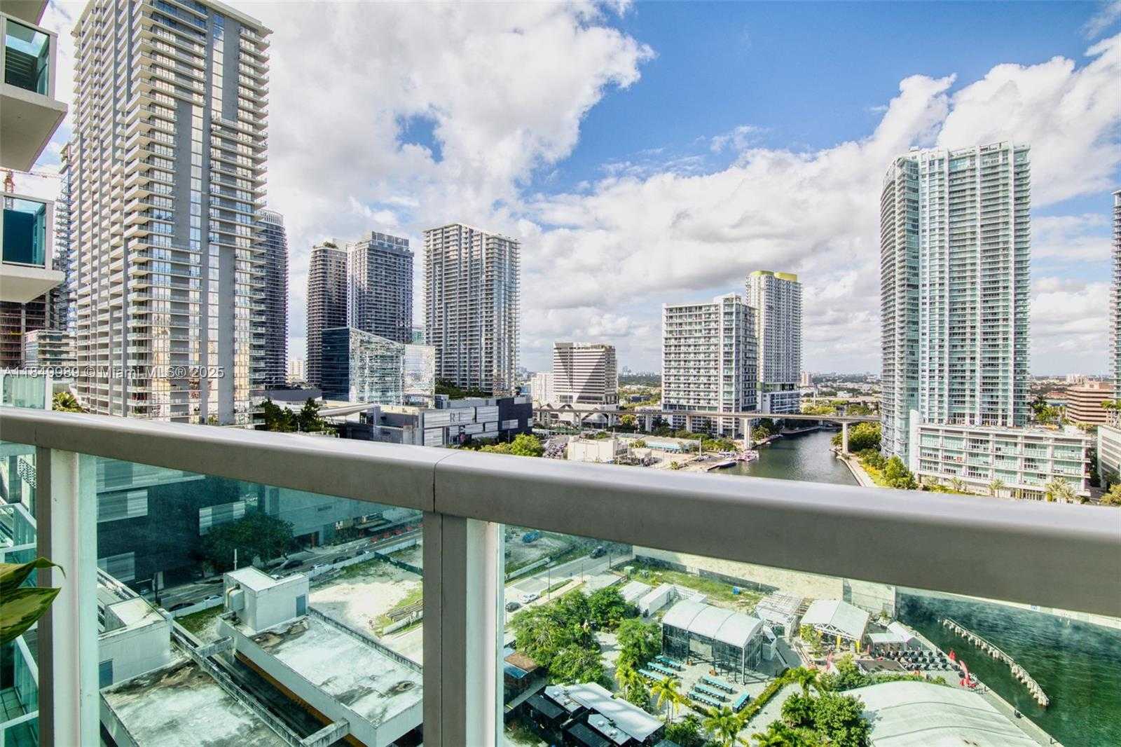 Small Image of 31 SOUTH EAST 5TH ST #1907, Miami Number 8