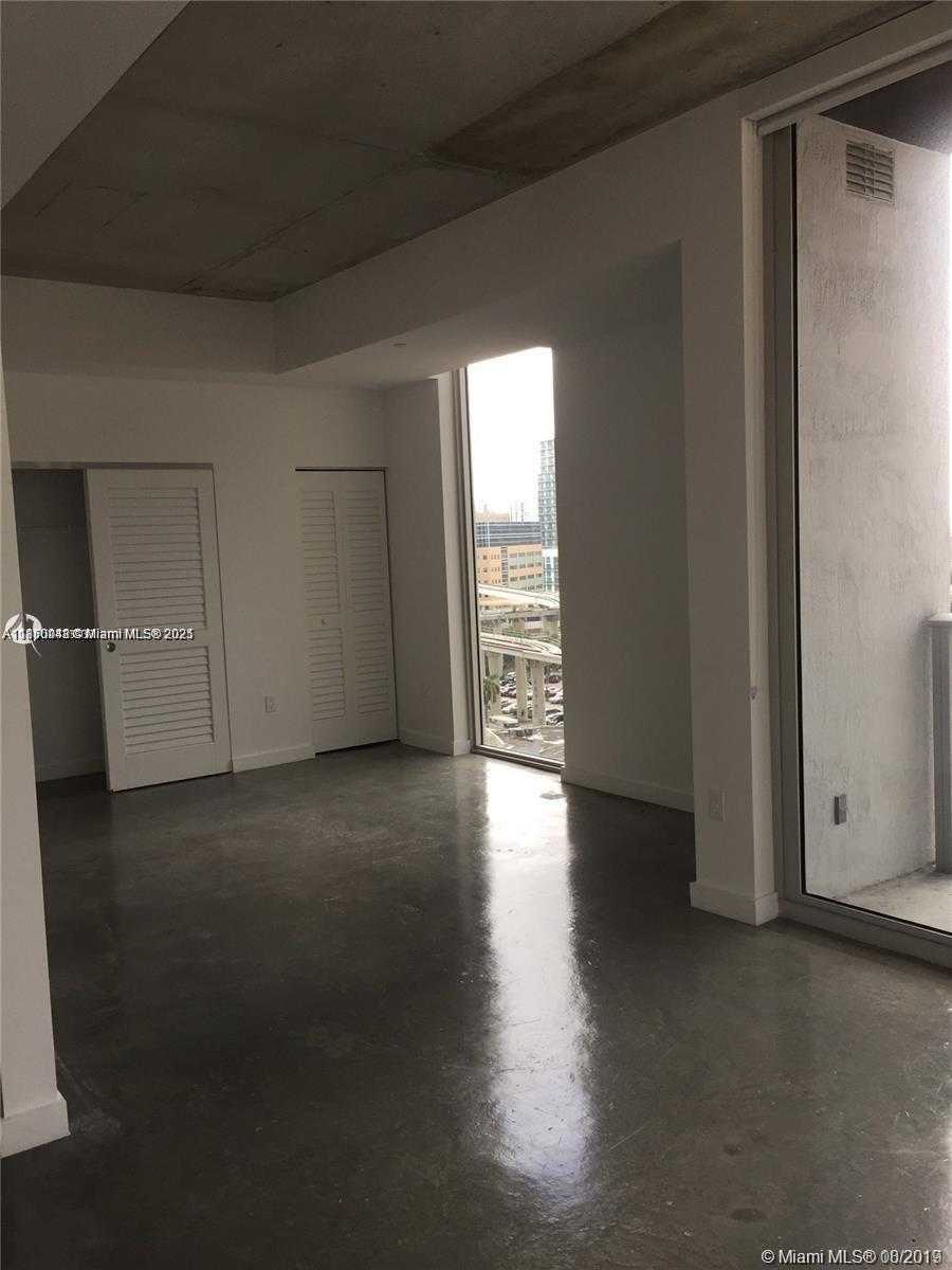 Small Image of 151 SOUTH EAST 1ST ST #910, Miami Number 2