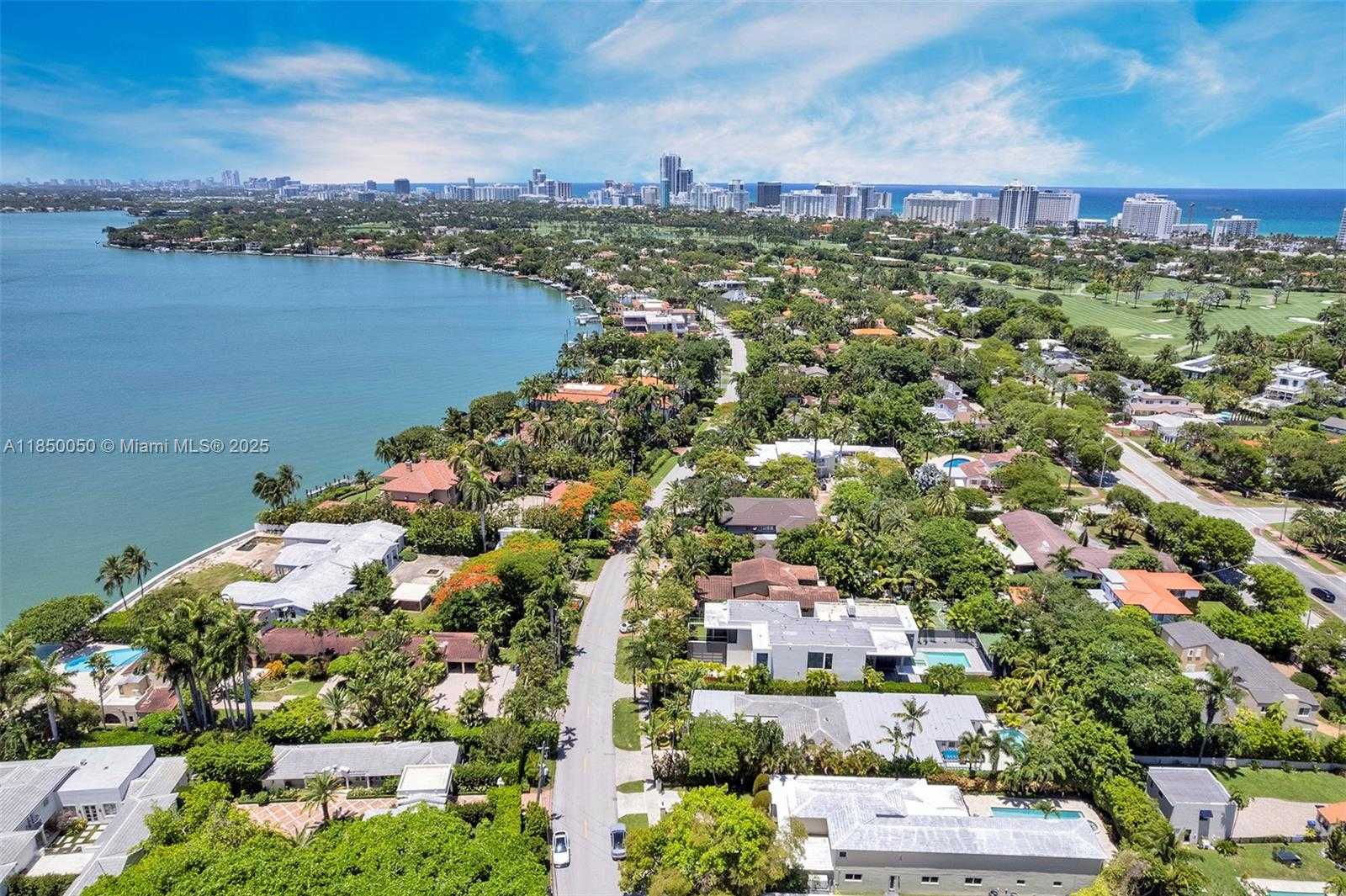 Small Image of 5055 NORTH BAY RD, Miami Beach Number 38