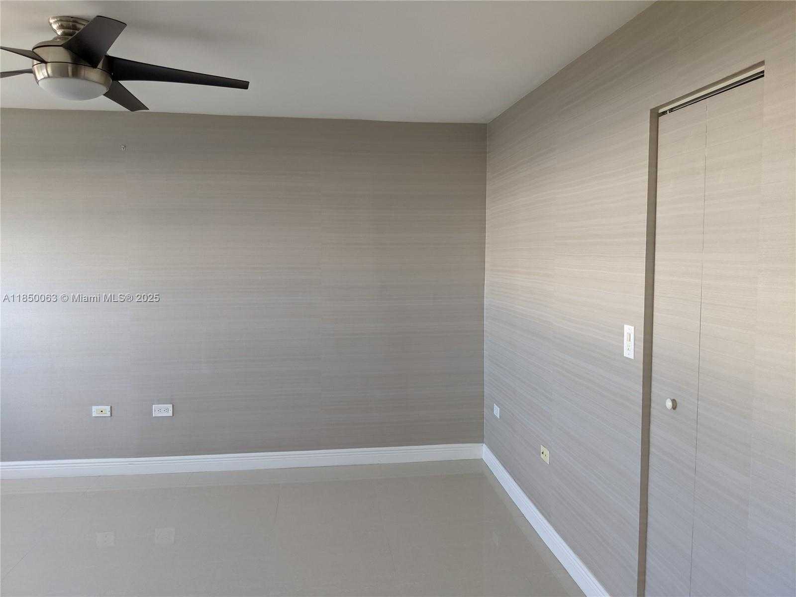 Small Image of 1881 WASHINGTON AVE #8A, Miami Beach Number 11