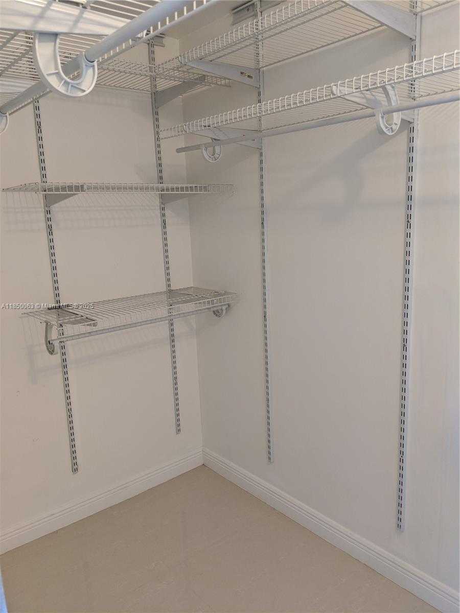 Small Image of 1881 WASHINGTON AVE #8A, Miami Beach Number 9