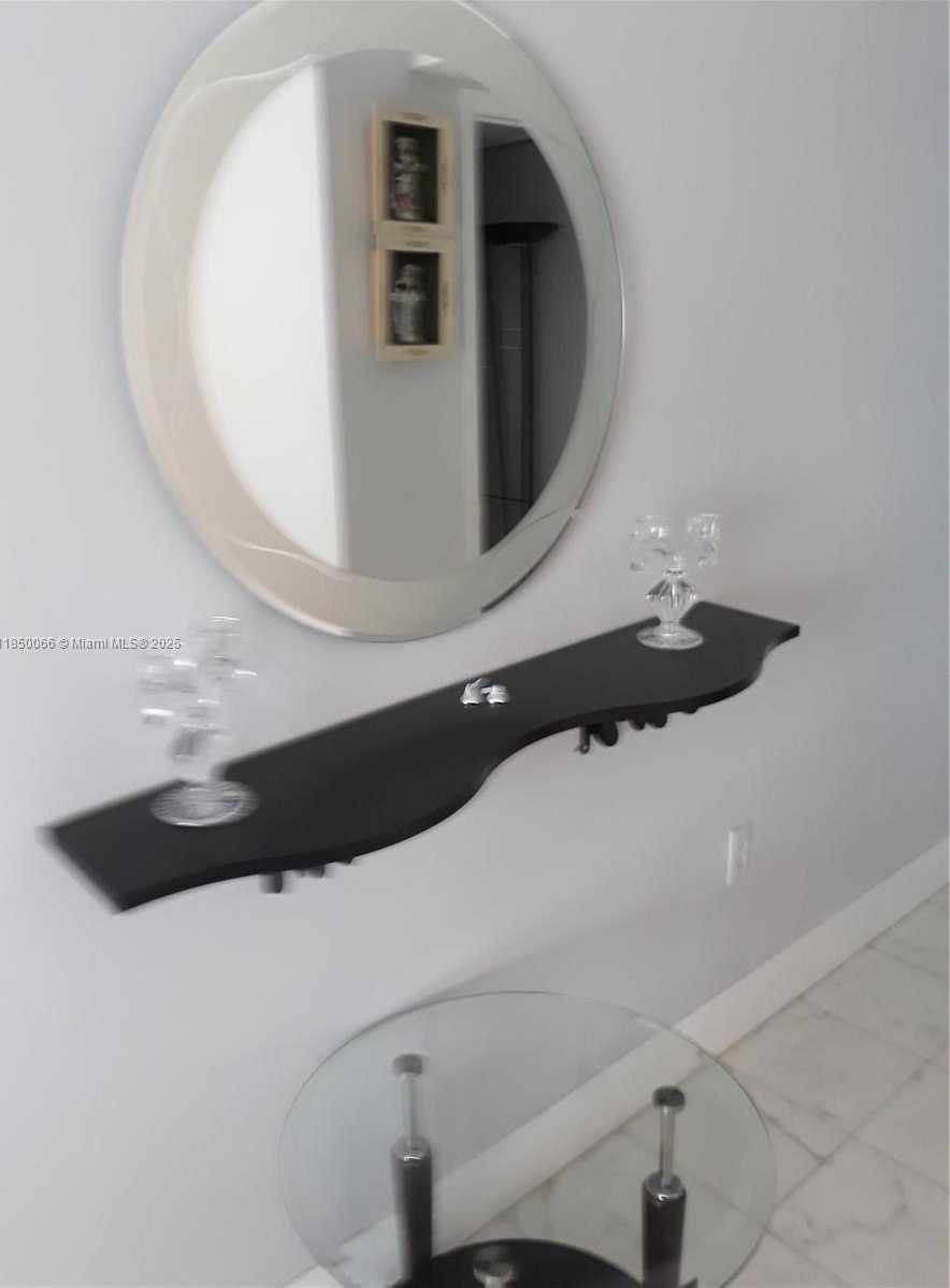 Small Image of 18031 BISCAYNE BLVD #1602, Aventura Number 10