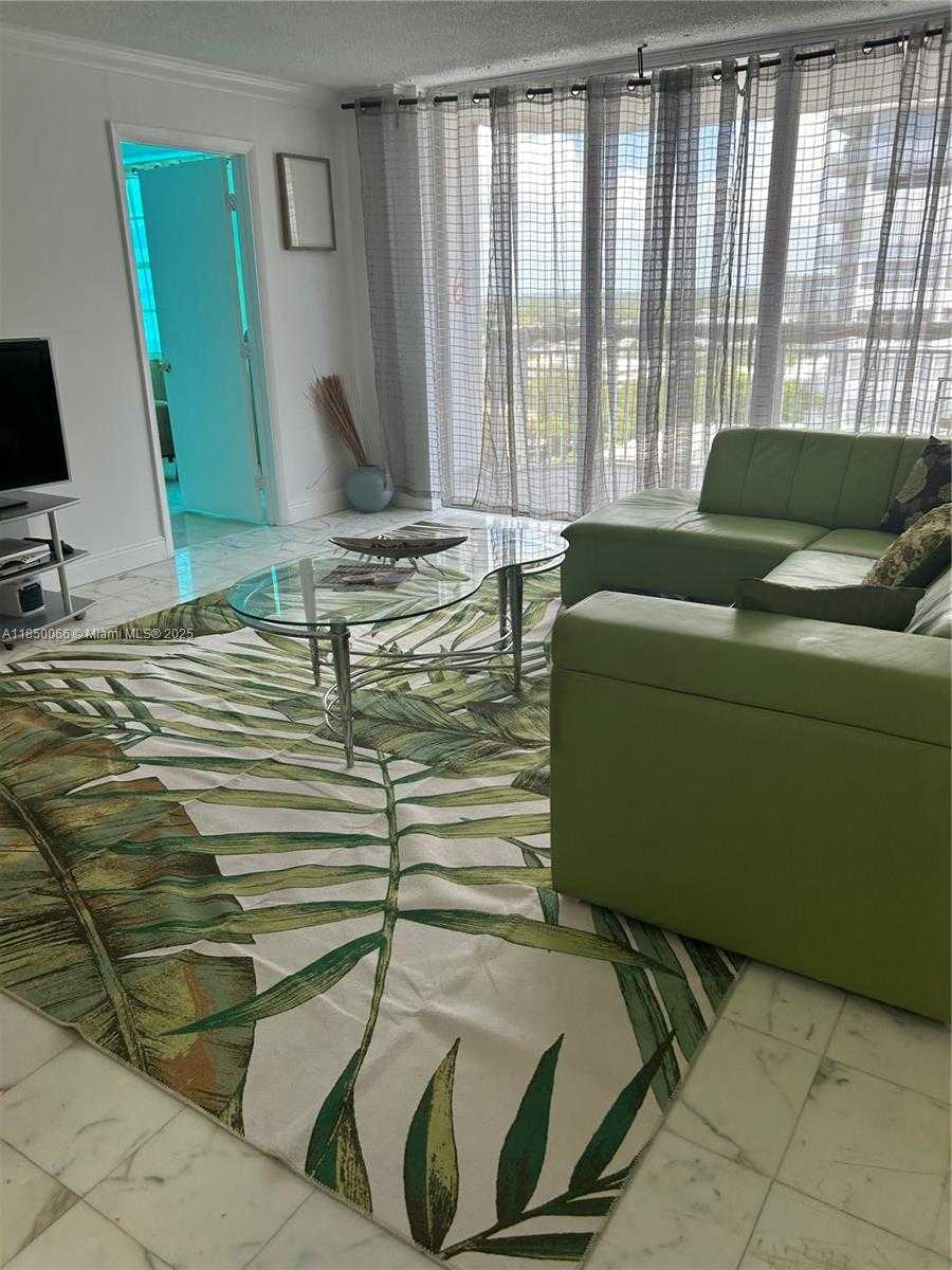 Small Image of 18031 BISCAYNE BLVD #1602, Aventura Number 15
