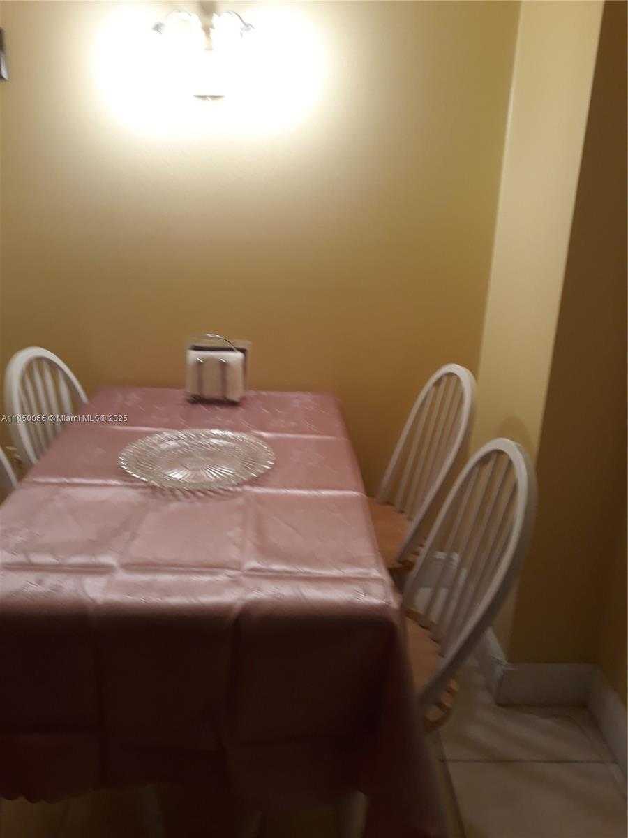 Small Image of 18031 BISCAYNE BLVD #1602, Aventura Number 23