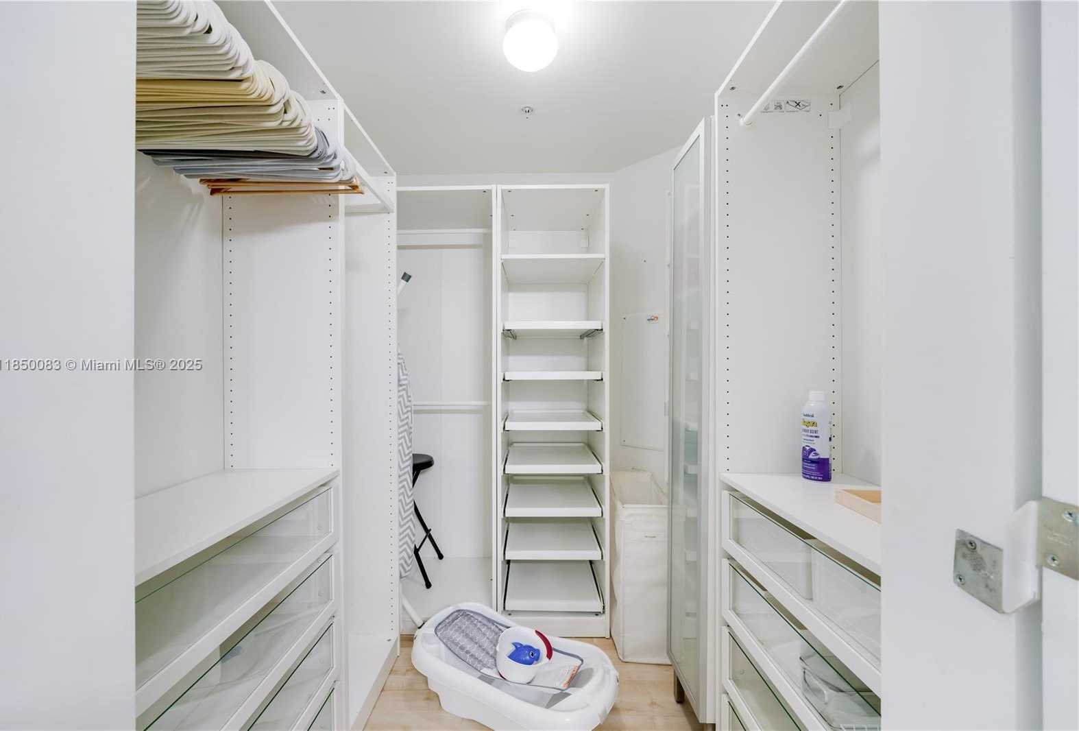 Small Image of 7910 HARBOR ISLAND DR #1102, North Bay Village Number 19
