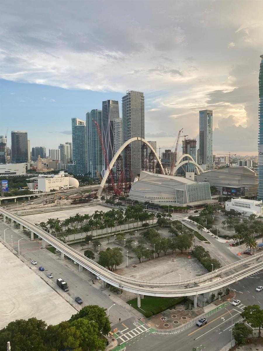 Small Image of 555 NORTH EAST 15TH ST #25G, Miami Number 19