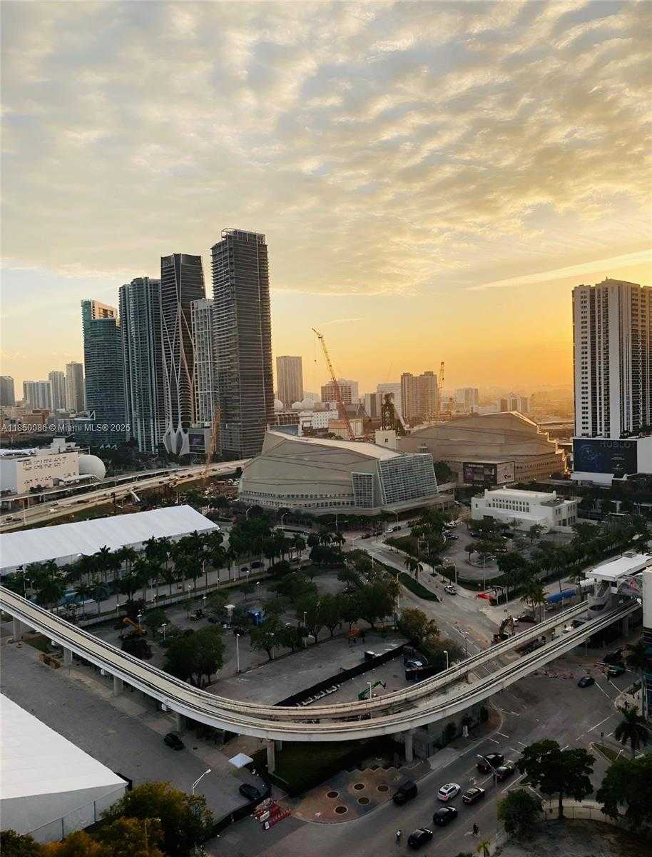 Small Image of 555 NORTH EAST 15TH ST #25G, Miami Number 20