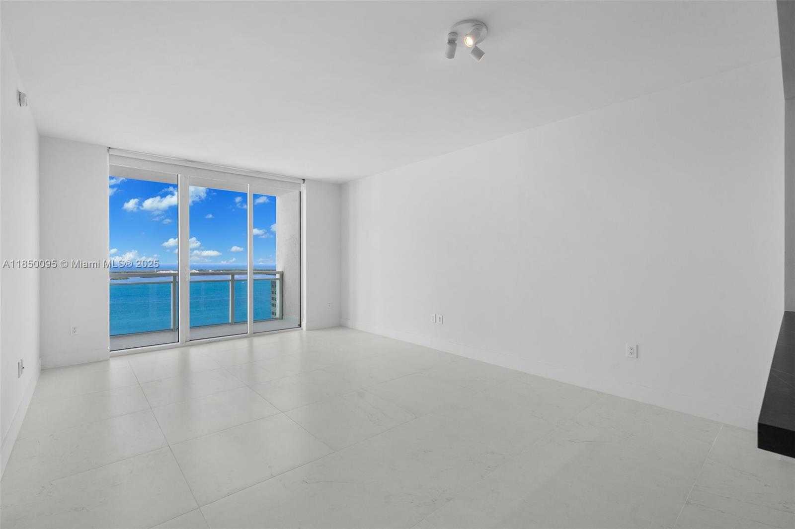Small Image of 951 BRICKELL AVE #4002, Miami Number 20