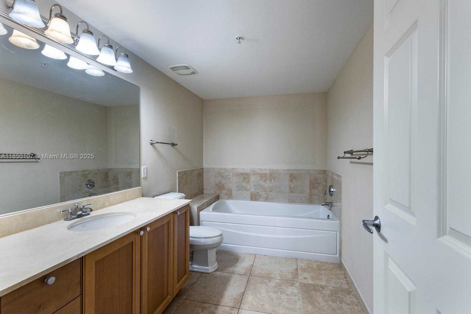 Small Image of 55 MERRICK WAY #724, Coral Gables Number 15