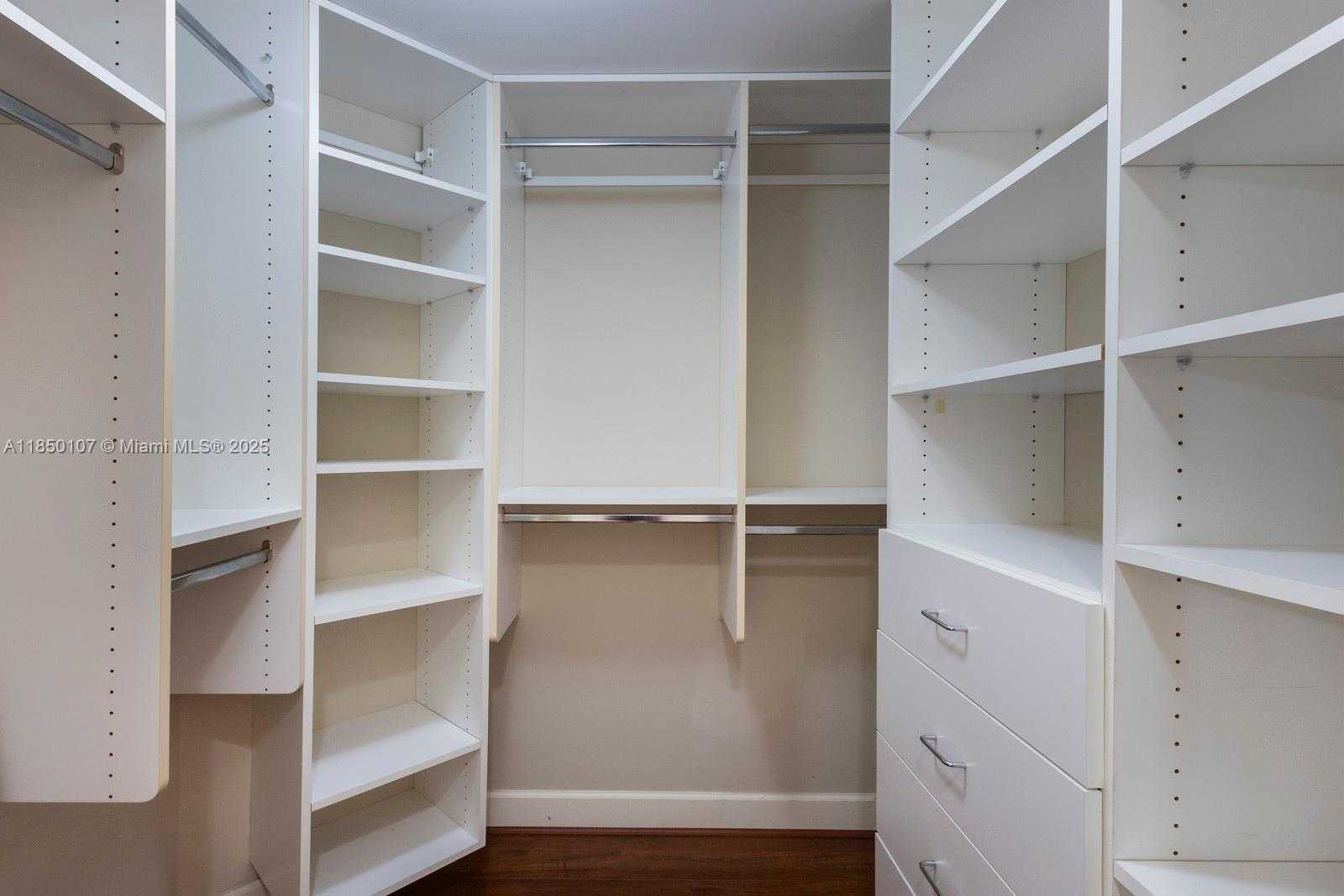 Small Image of 55 MERRICK WAY #724, Coral Gables Number 16