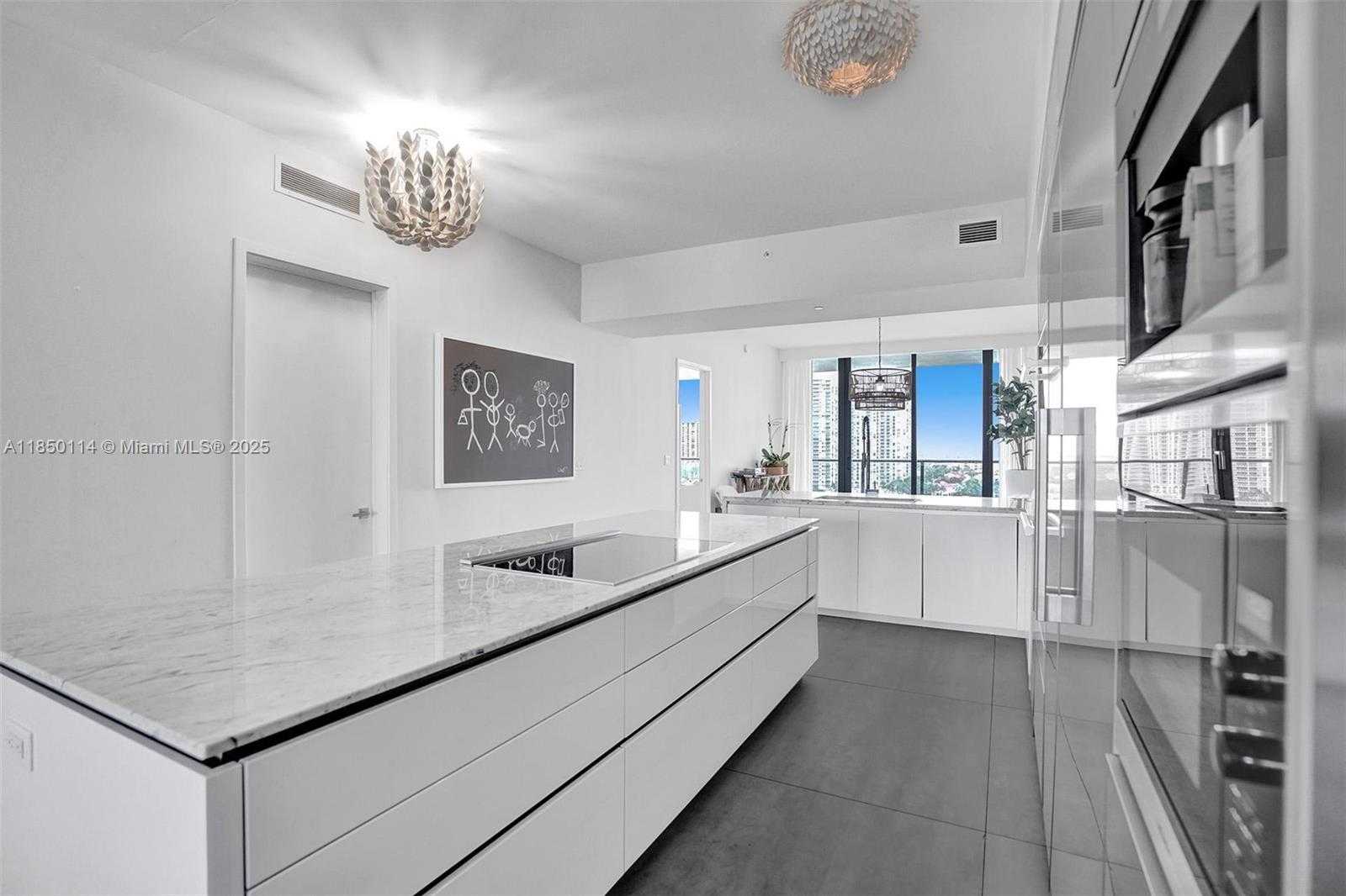 Small Image of 5000 ISLAND ESTATES DR #1006, Aventura Number 10