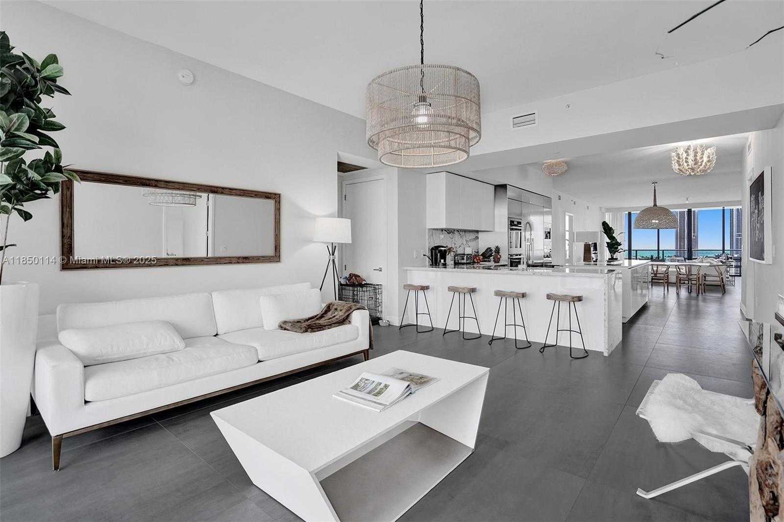 Small Image of 5000 ISLAND ESTATES DR #1006, Aventura Number 13
