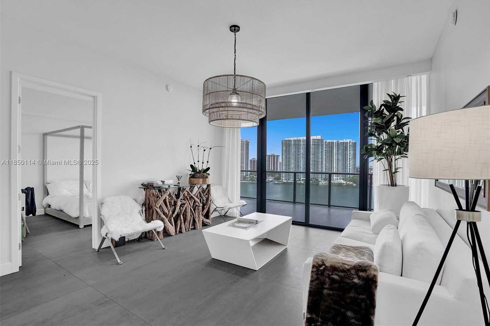 Small Image of 5000 ISLAND ESTATES DR #1006, Aventura Number 14