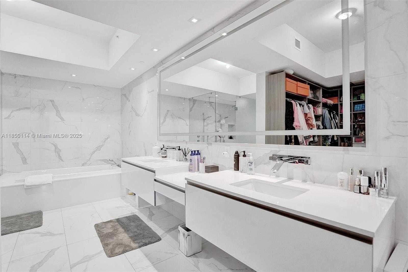 Small Image of 5000 ISLAND ESTATES DR #1006, Aventura Number 20