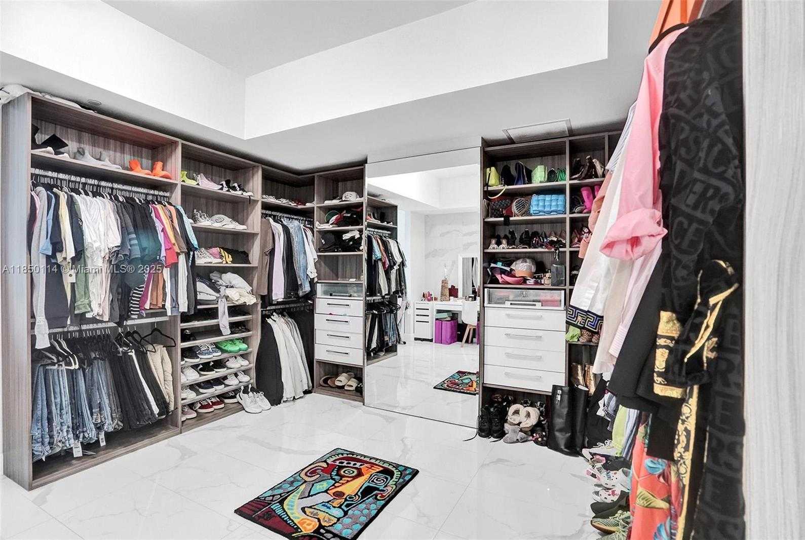 Small Image of 5000 ISLAND ESTATES DR #1006, Aventura Number 24