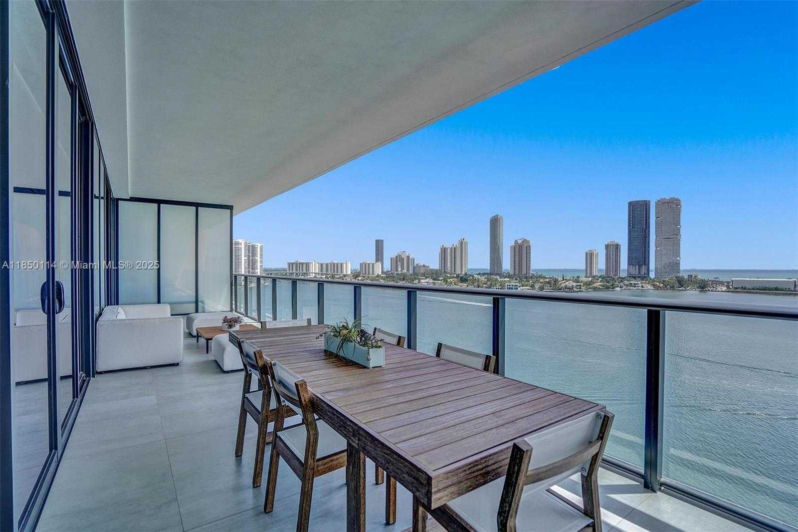Small Image of 5000 ISLAND ESTATES DR #1006, Aventura Number 37