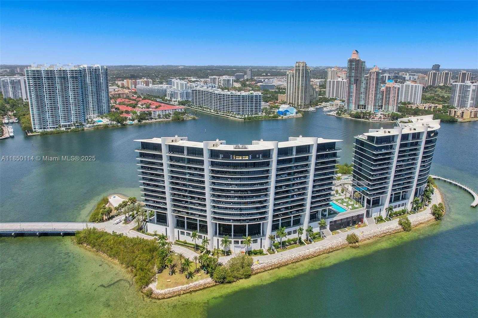 Small Image of 5000 ISLAND ESTATES DR #1006, Aventura Number 4