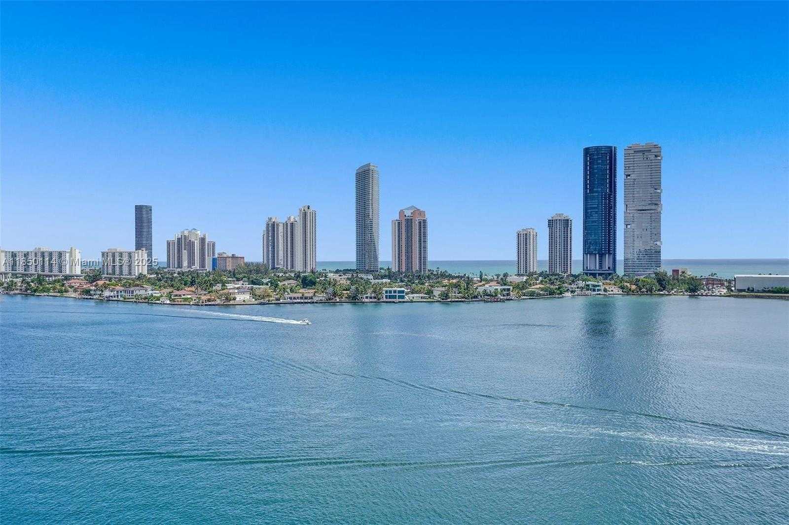 Small Image of 5000 ISLAND ESTATES DR #1006, Aventura Number 43