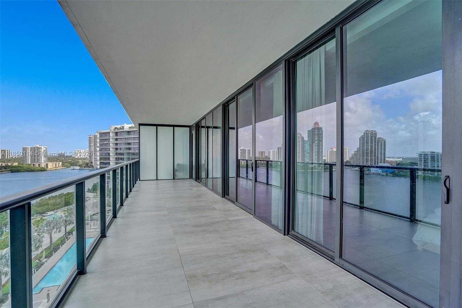 Small Image of 5000 ISLAND ESTATES DR #1006, Aventura Number 56